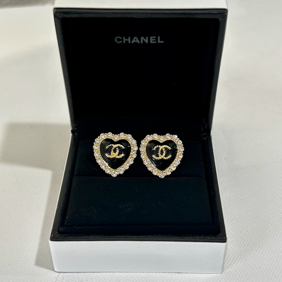 18K Gold Plated Luxury Crystal Trim Heart .925 Designer CC Logo Black Crystals - Picture 4 of 5